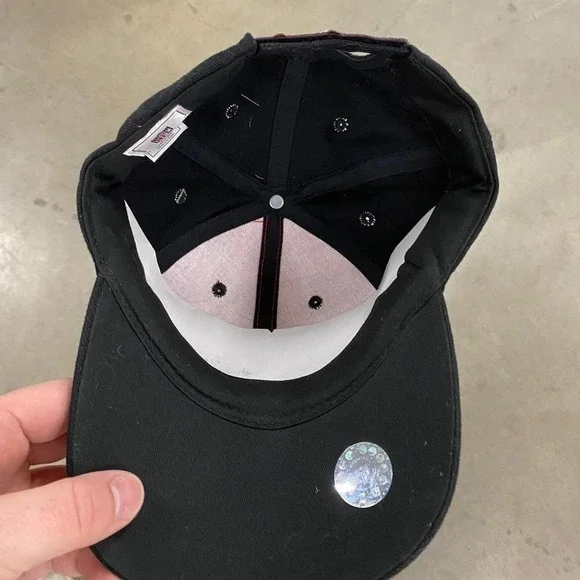 Vintage NFL Tampa Bay Buccaneers Strapback Hat - Picture 7 of 8